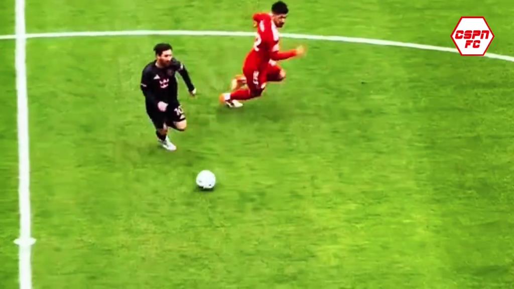 球王的影響力！實(shí)拍：全場(chǎng)6.2萬(wàn)觀(guān)眾高呼梅西是什么效果？